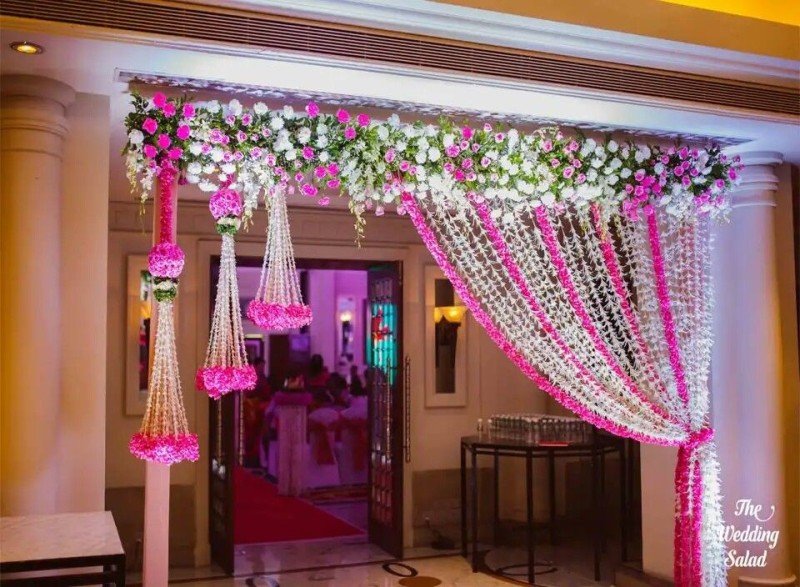 Entrance Decor